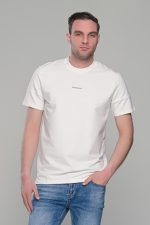 Λευκό ανδρικό κοντομάνικο t-shirt με σχέδιο στην ύφανση και διακριτική στάμπα– regular fit - Image 5